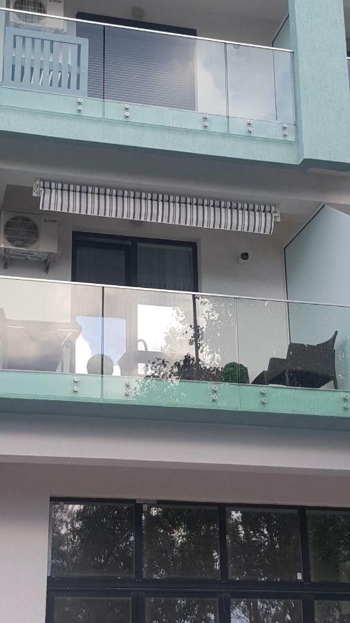 Alex Marina flat Apartment Mamaia Exterior foto
