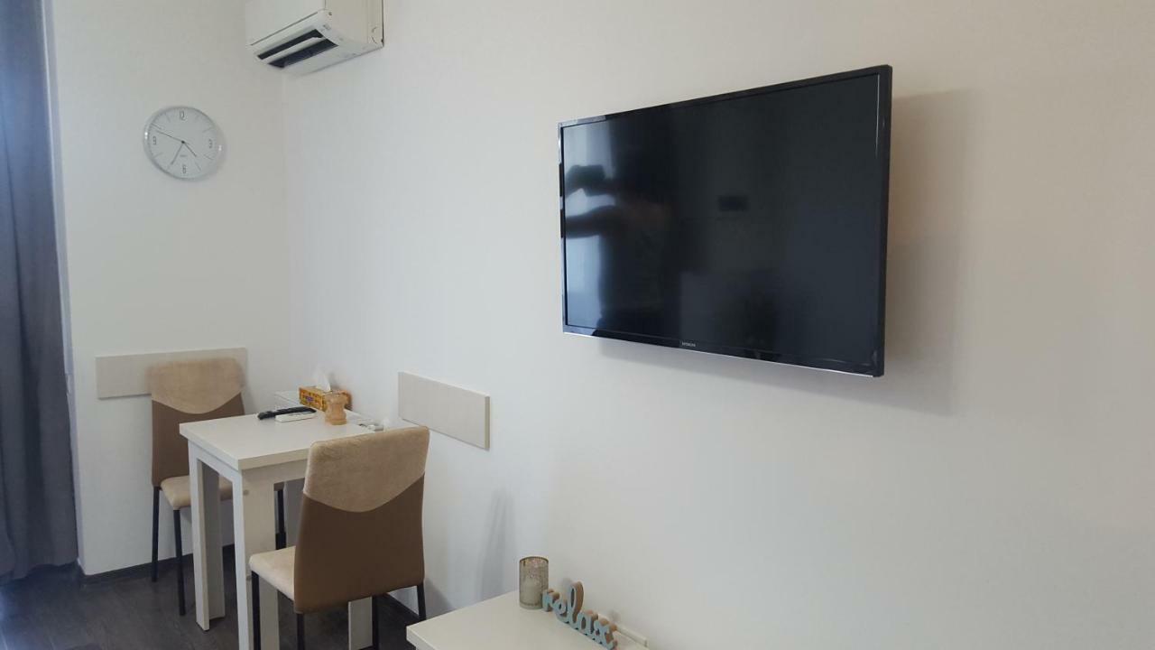 Alex Marina flat Apartment Mamaia Exterior foto