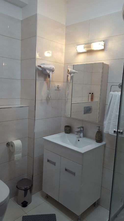 Alex Marina flat Apartment Mamaia Exterior foto